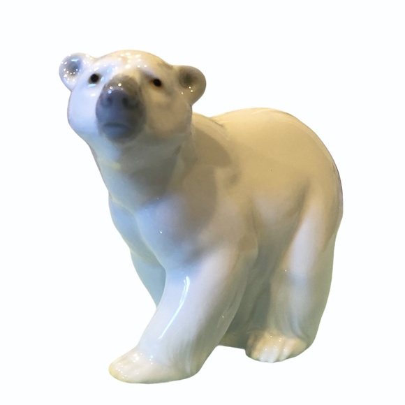 LLADRO POLAR BEAR WALKING FIGURINE - Picture 3 of 16